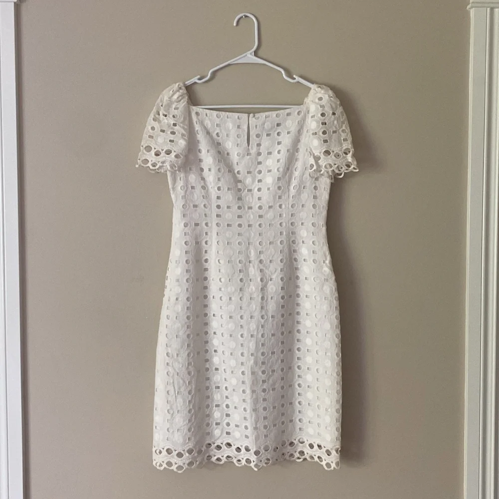 Jones New York Cotton White Embroidered Lace Straight Delicate Dainty Dress - Picture 5 of 13